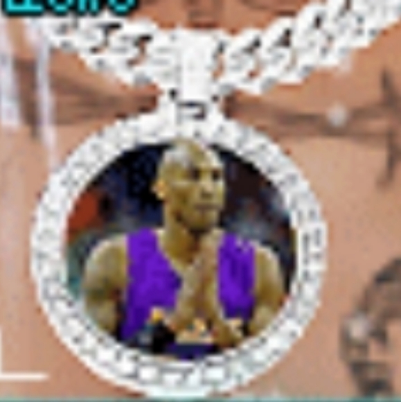 Kobe R.I.P Chain - Picture 2 of 2